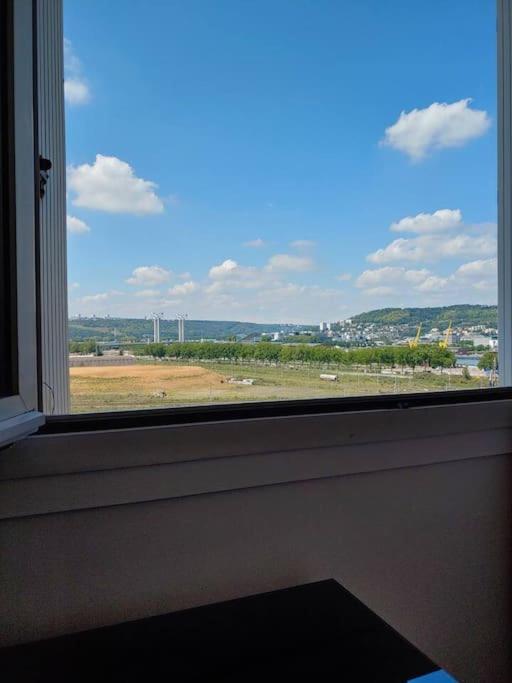 Spacieux F4 Avec Vue Panoramique Et 2 Places De Parking ルーアン エクステリア 写真